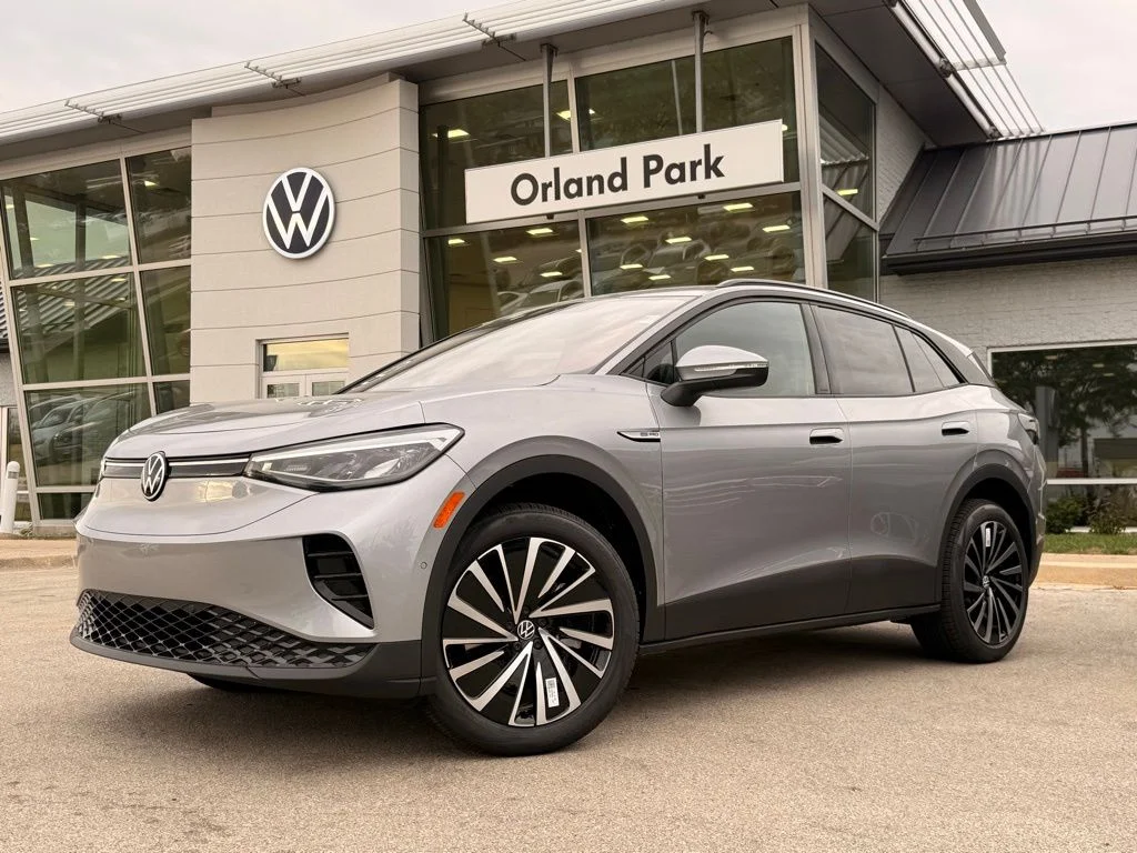 2025 Volkswagen ID.4 PRO AWD's photo