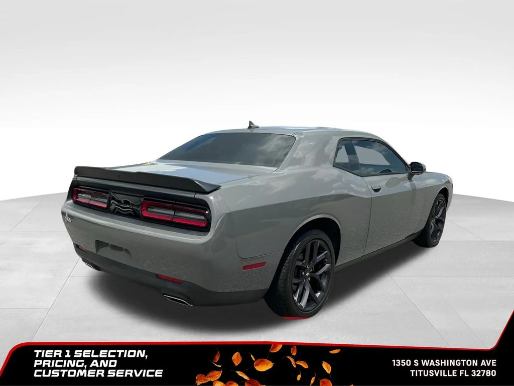 2023 Dodge Challenger SXT - Photo 9