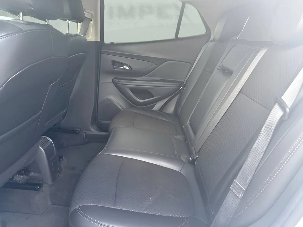 Used 2021 (Includes (MDP) Anthracite lower exterior accent color, Paint code W598F.) Buick Preferred image 12