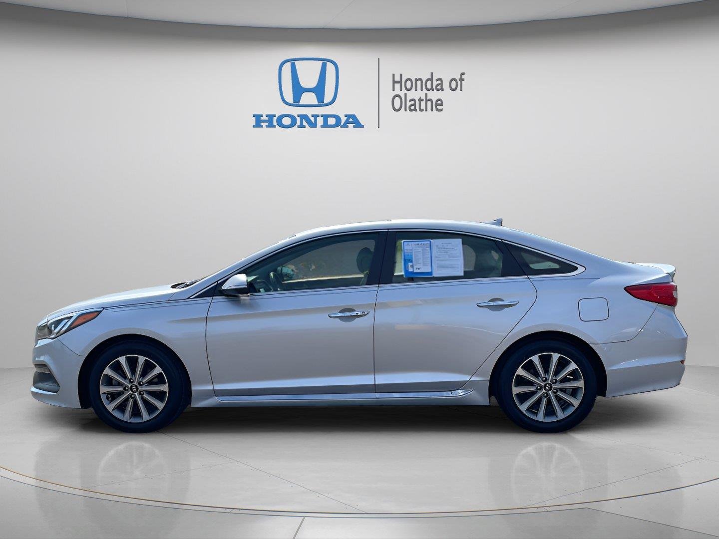 Used 2016 Symphony Silver Hyundai 2.4L Limited image 6