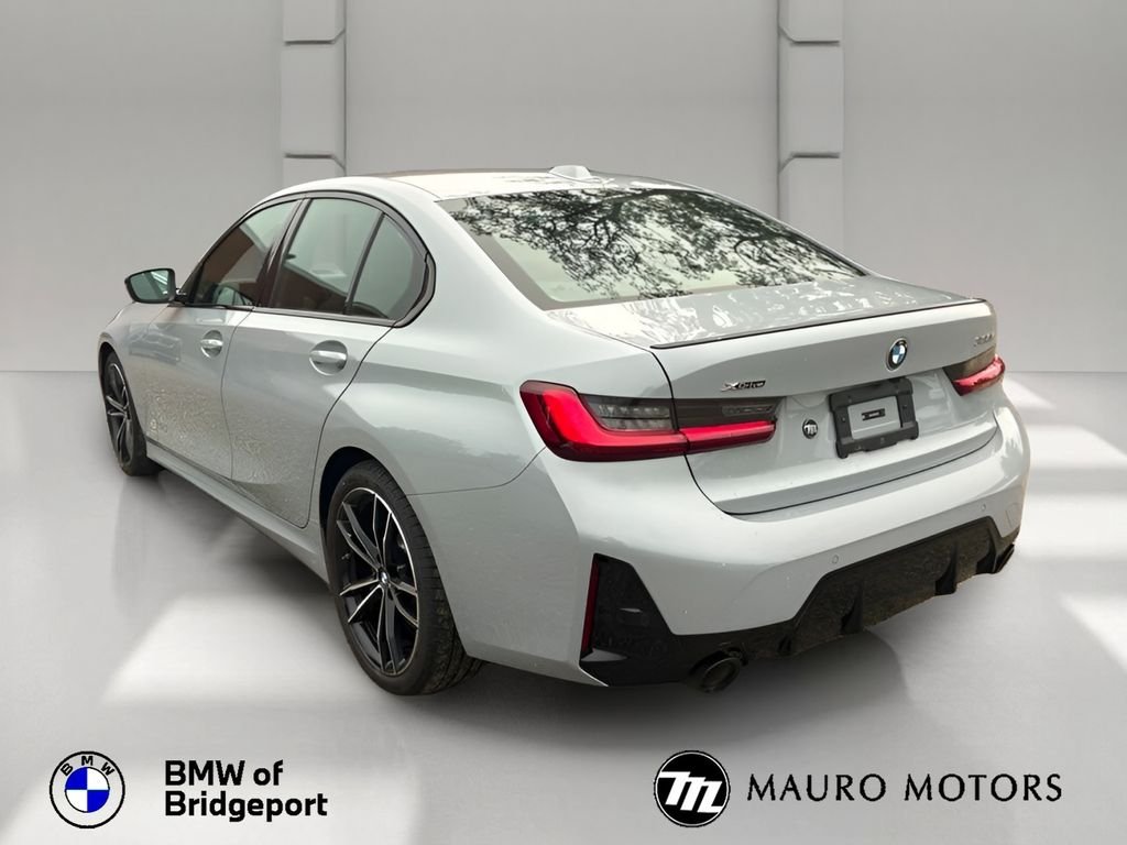 Used 2024 Gray BMW 330i xDrive image 6