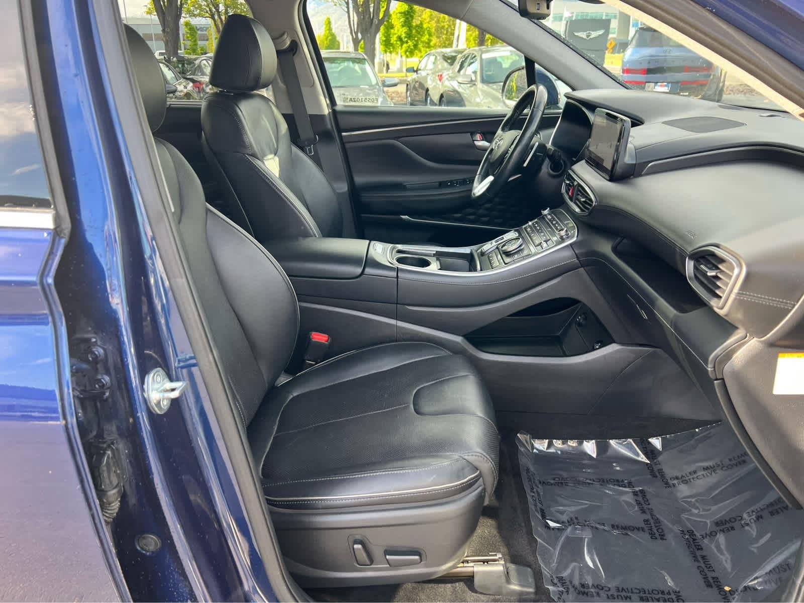 2023 Hyundai Santa Fe Limited HEV - Photo 17