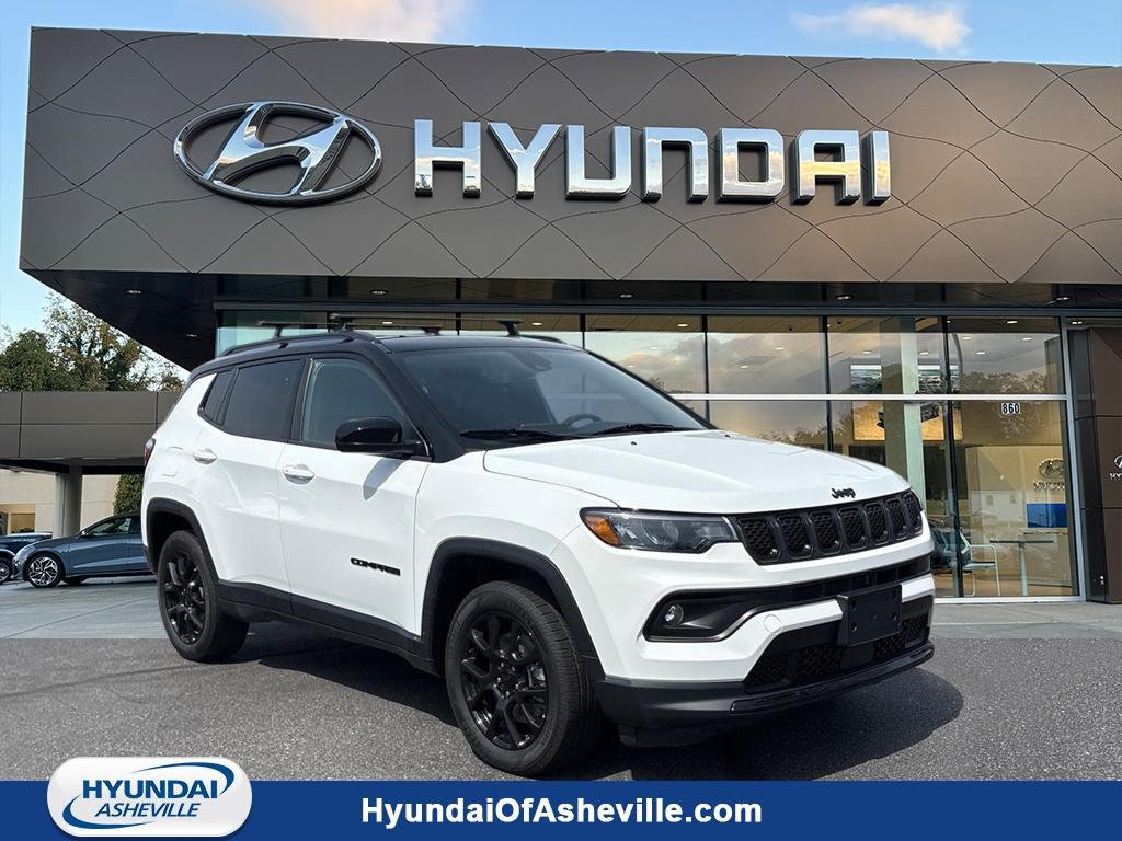 2023 Jeep Compass Altitude 4X4's photo