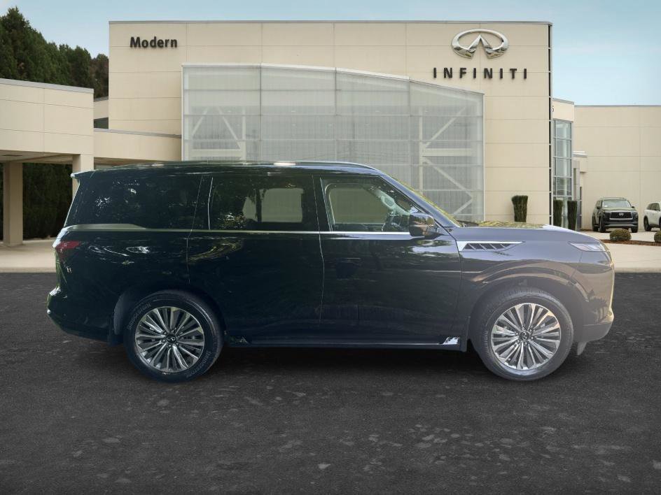 New 2026 Black Obsidian INFINITI LUXE image 4