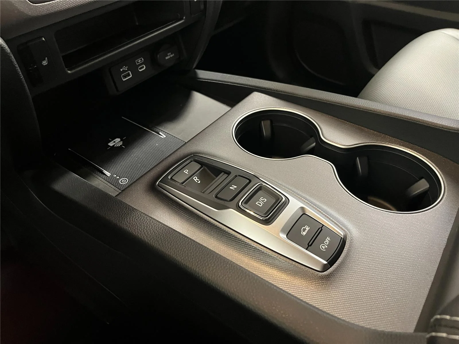 New 2026 Platinum White Pearl Honda RTL image 17