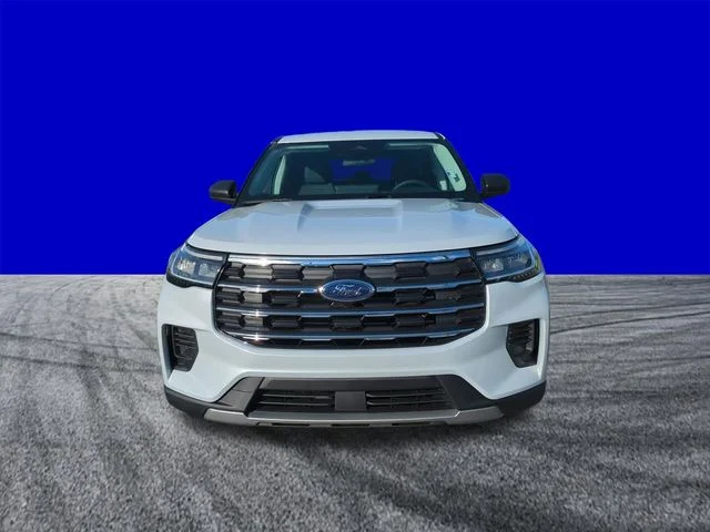 New 2026 Space White Metallic Ford Active 100A image 9