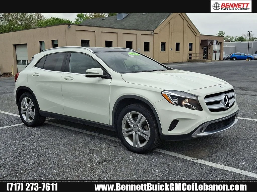 2016 Mercedes-Benz GLA GLA250 4MATIC's photo