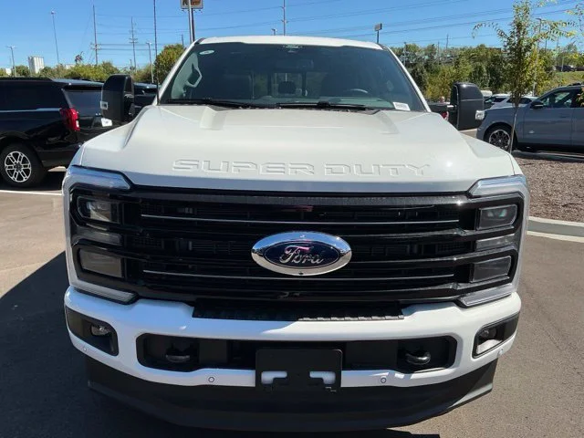 New 2026 Star White Metallic Tri-Coat Ford F-350® Platinum® image 36