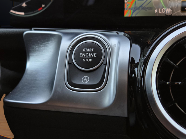 Used 2022  Mercedes-Benz GLB 250 image 36