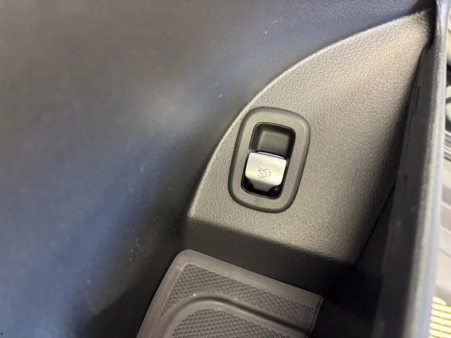 2026 Mercedes-Benz GLC Base - Photo 61
