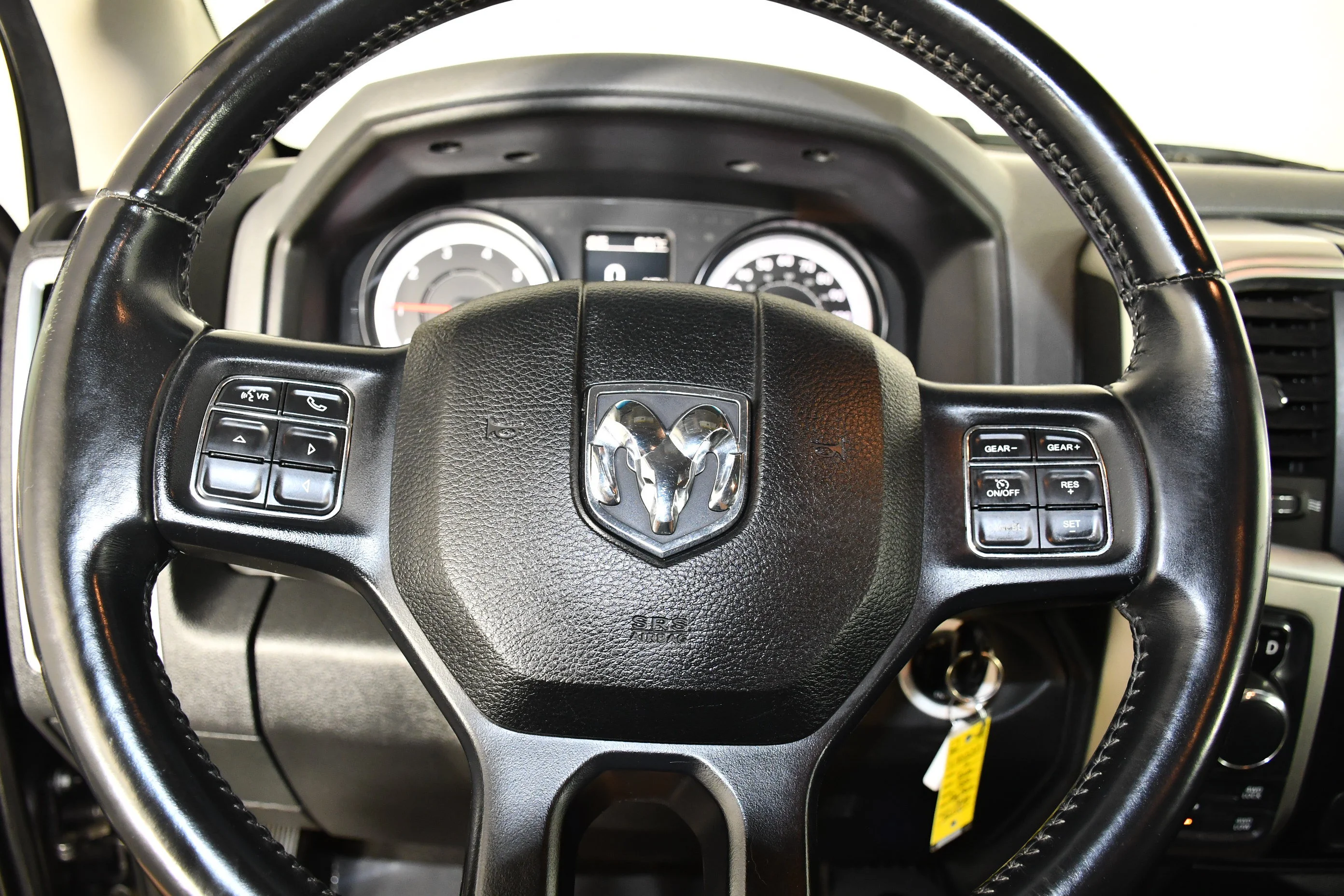 Used 2016 Granite Crystal Metallic Clearcoat Ram Big Horn image 21