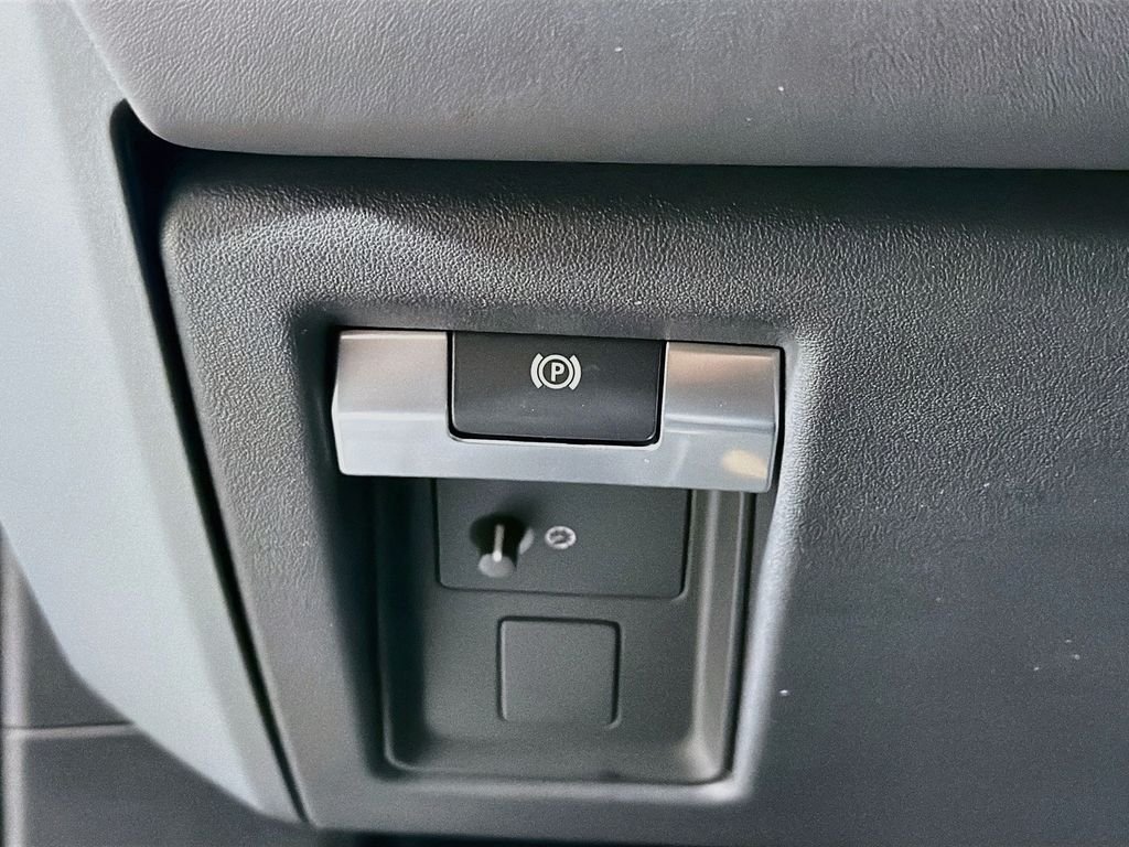 New 2026 Borasco Grey Land Rover X-Dynamic SE image 10
