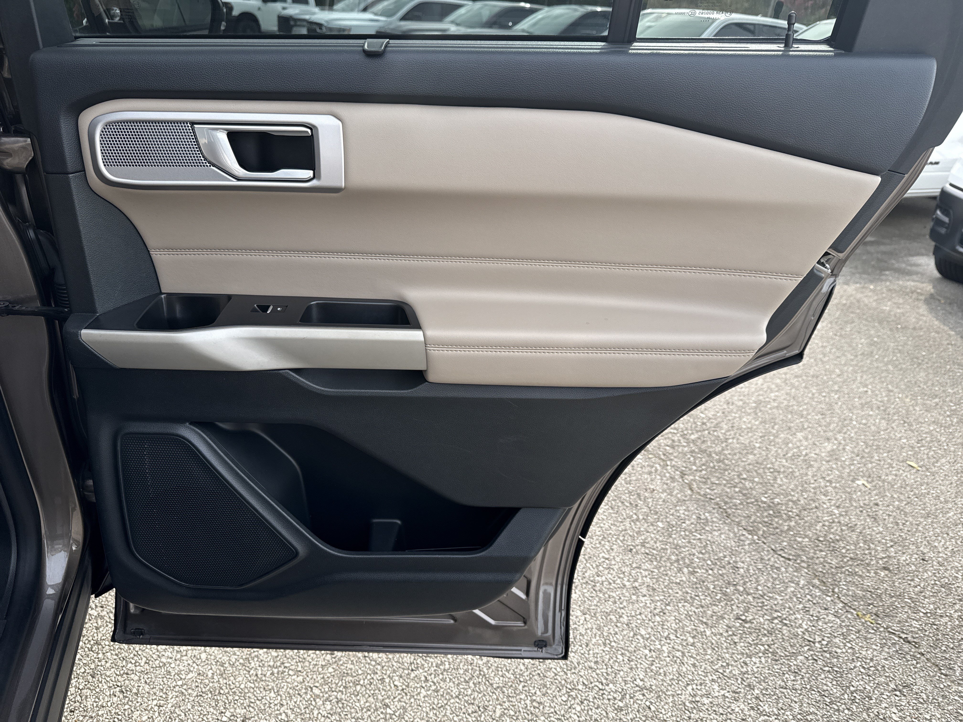 Used 2021 Gray Ford Limited image 17