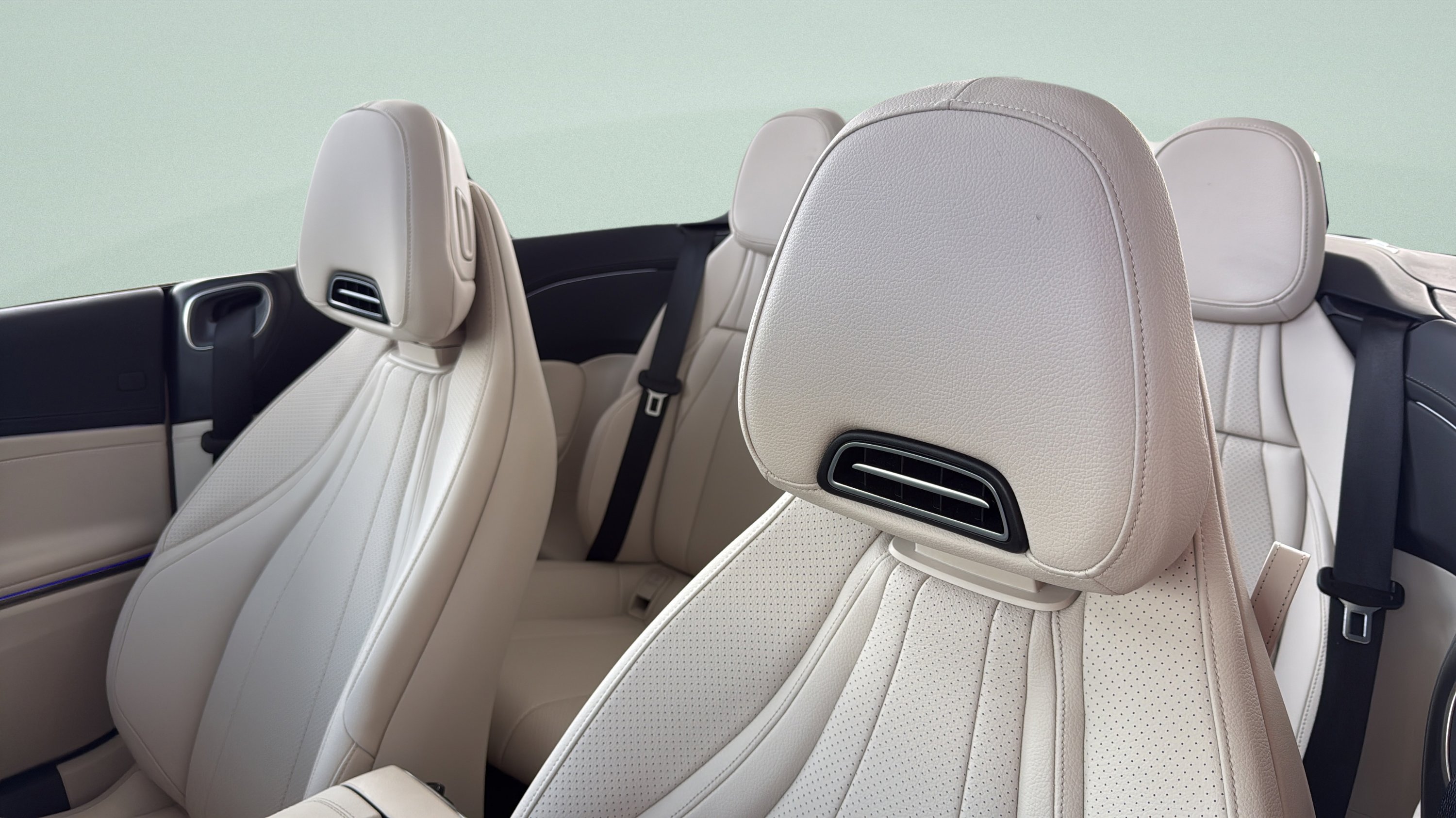 Certified Used 2026 Polar White Mercedes-Benz CLE 300 image 17