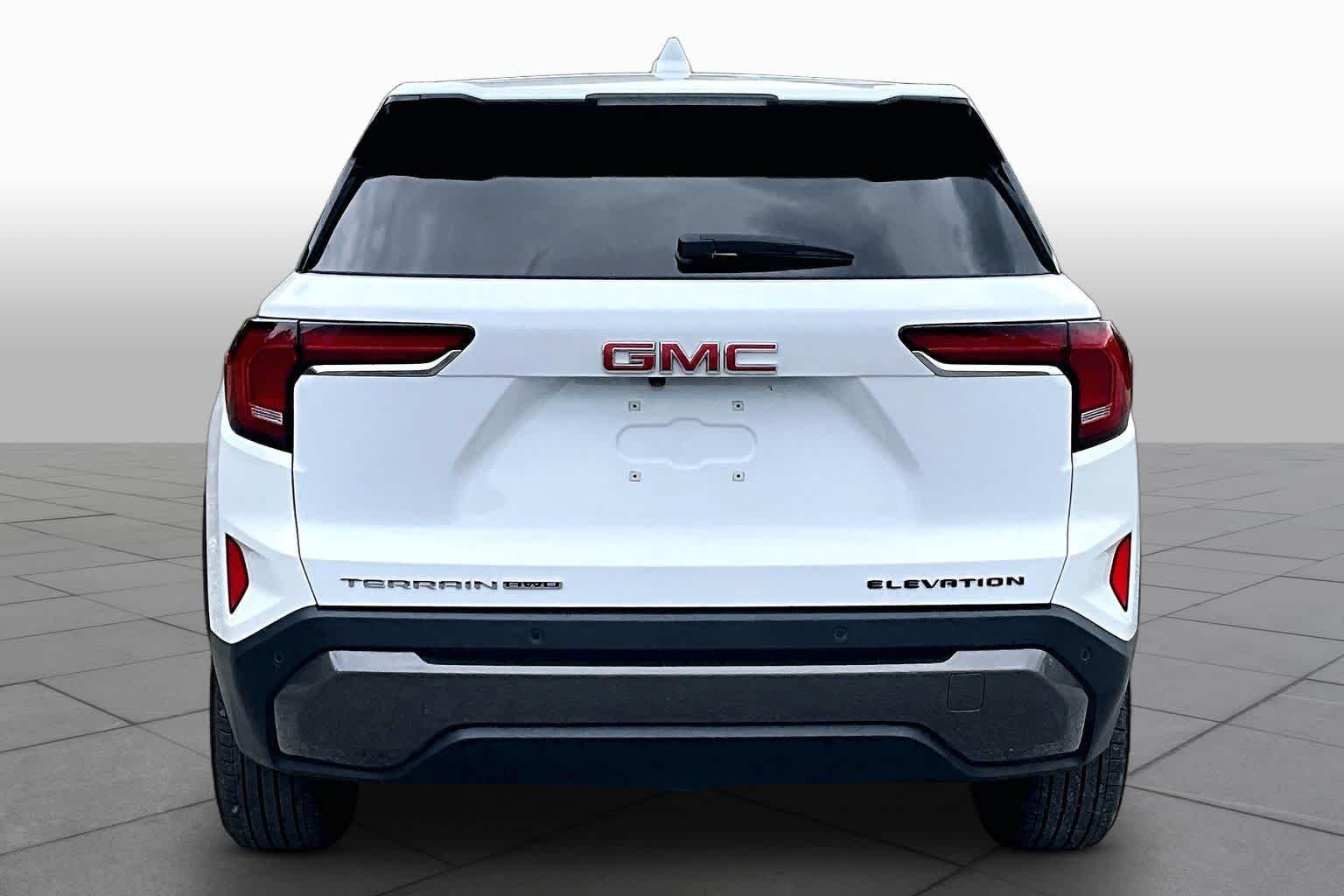 Used 2026 Summit White GMC AWD Elevation image 5