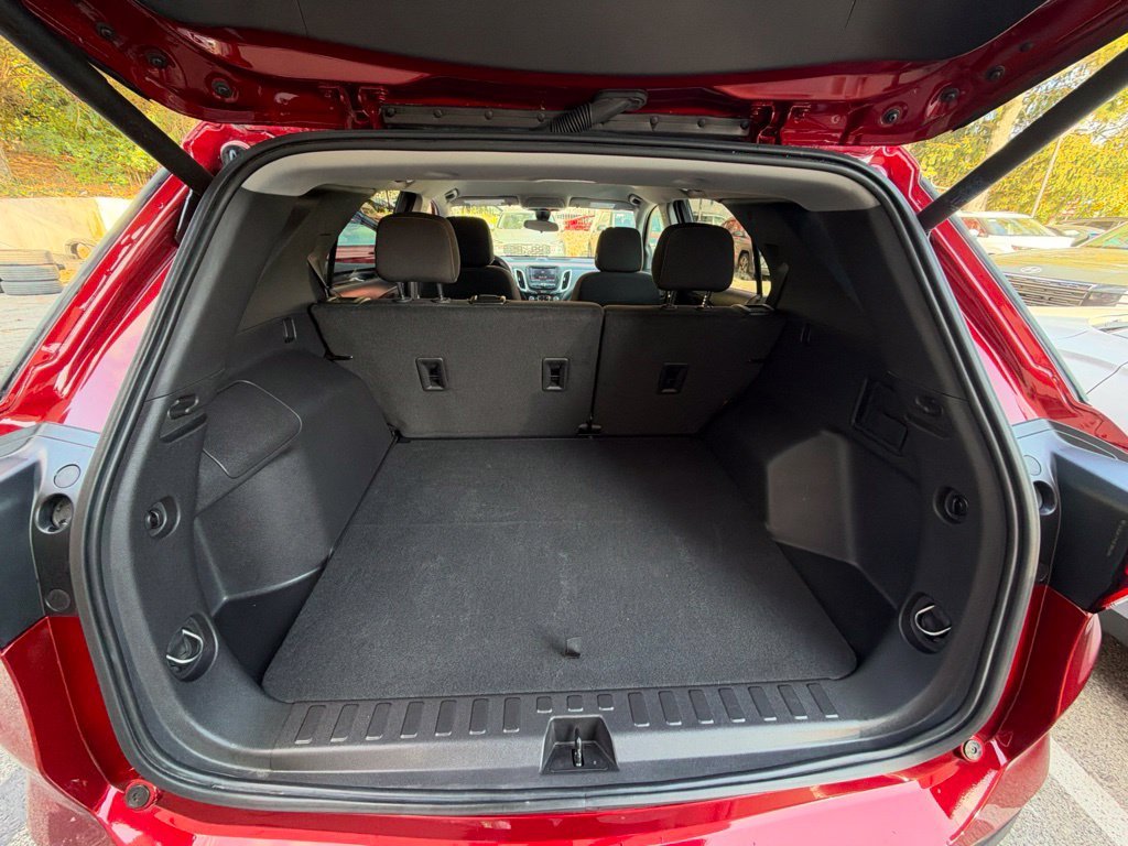 Used 2024 Red Chevrolet LT image 27