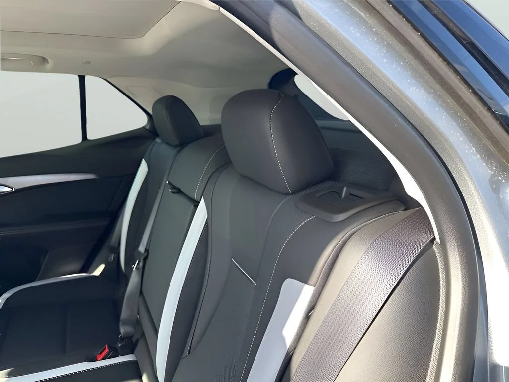 2026 Buick Envision Sport Touring - Photo 27