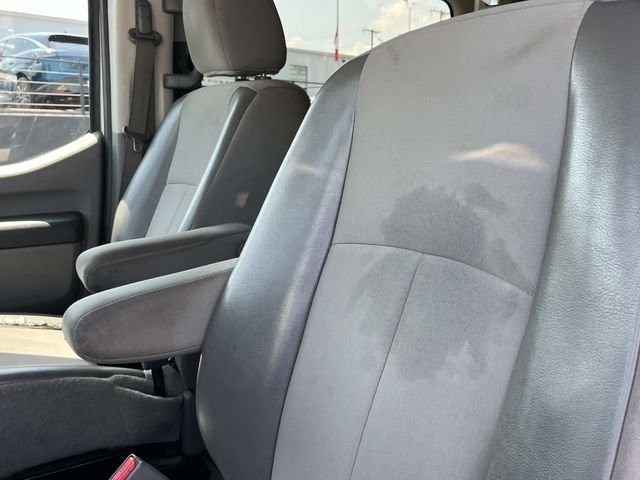 Used 2018 Glacier White Nissan S image 23
