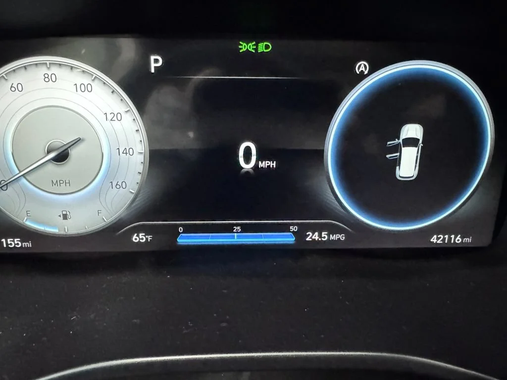 Used 2022 Gray Hyundai Calligraphy image 17