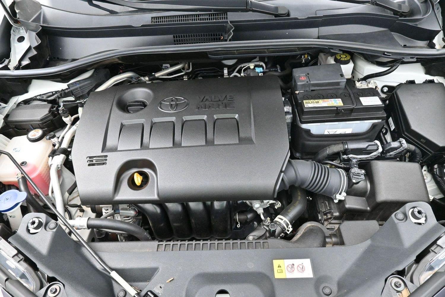Used 2022 Wind Chill Pearl Toyota XLE image 32