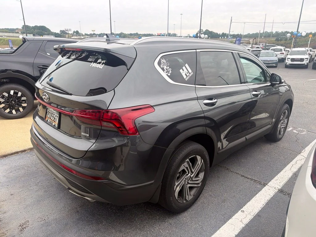 Used 2023 Gray Hyundai SEL image 3