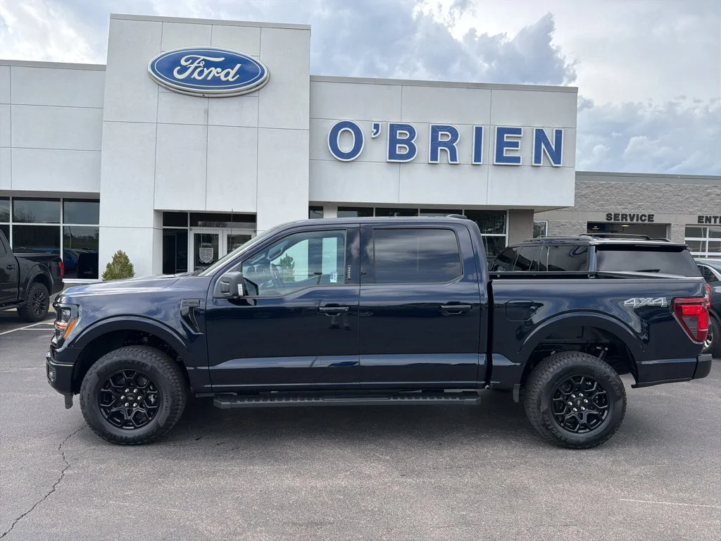 New 2026 Antimatter Blue Metallic Ford XLT image 2