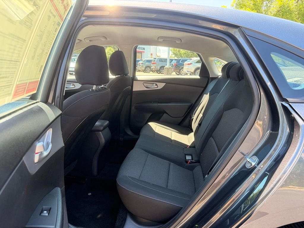 Used 2024 Gray Kia LXS image 15