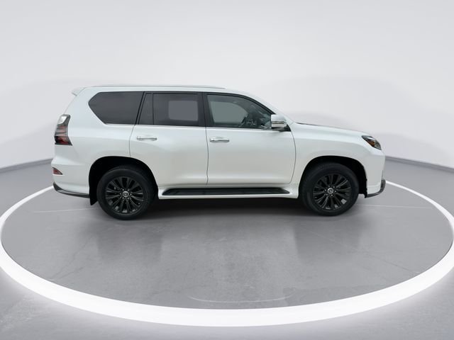 Certified Used 2023 White Lexus 460 image 9