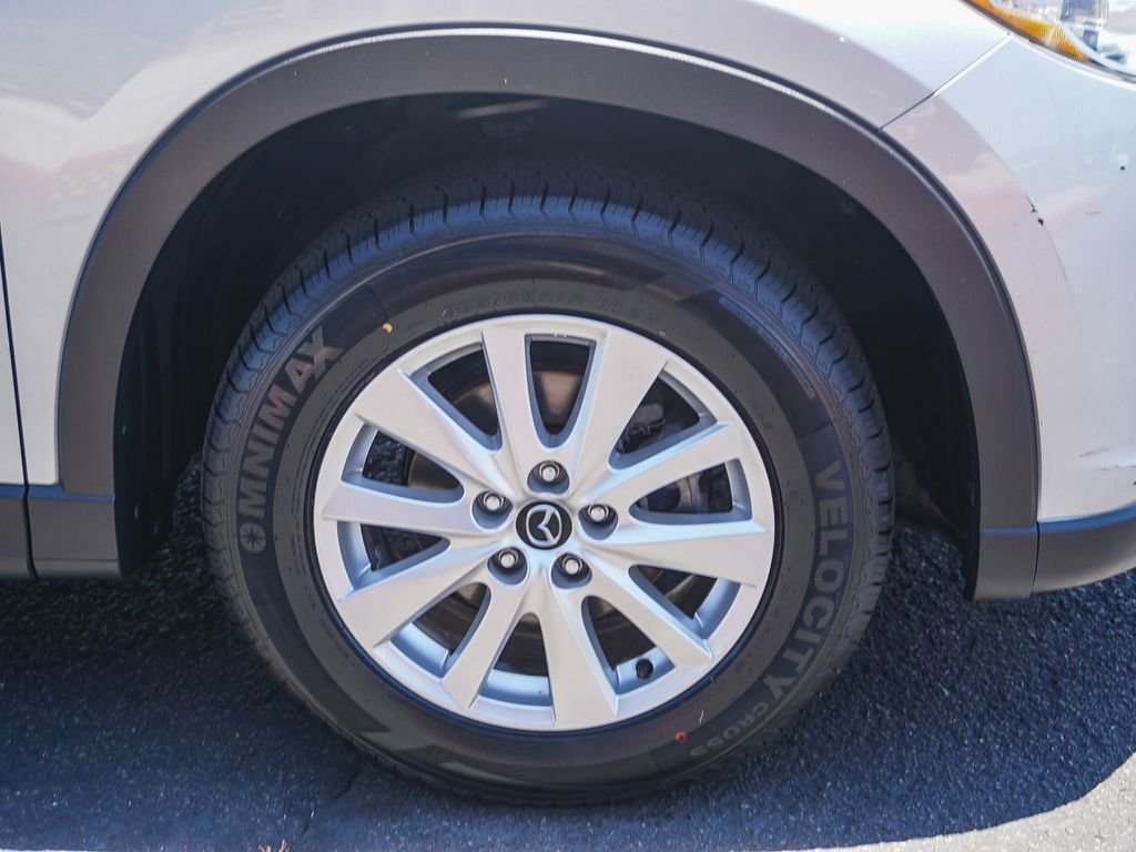 Used 2016 Silver Mazda Touring image 10