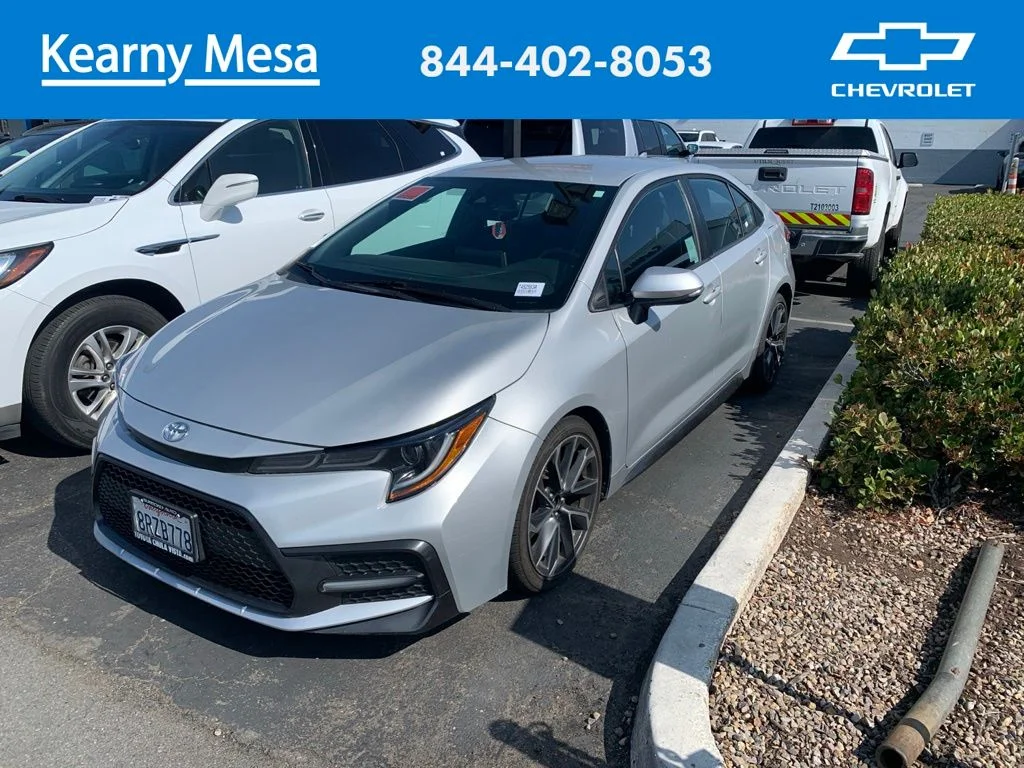 2020 Toyota Corolla SE AT's photo