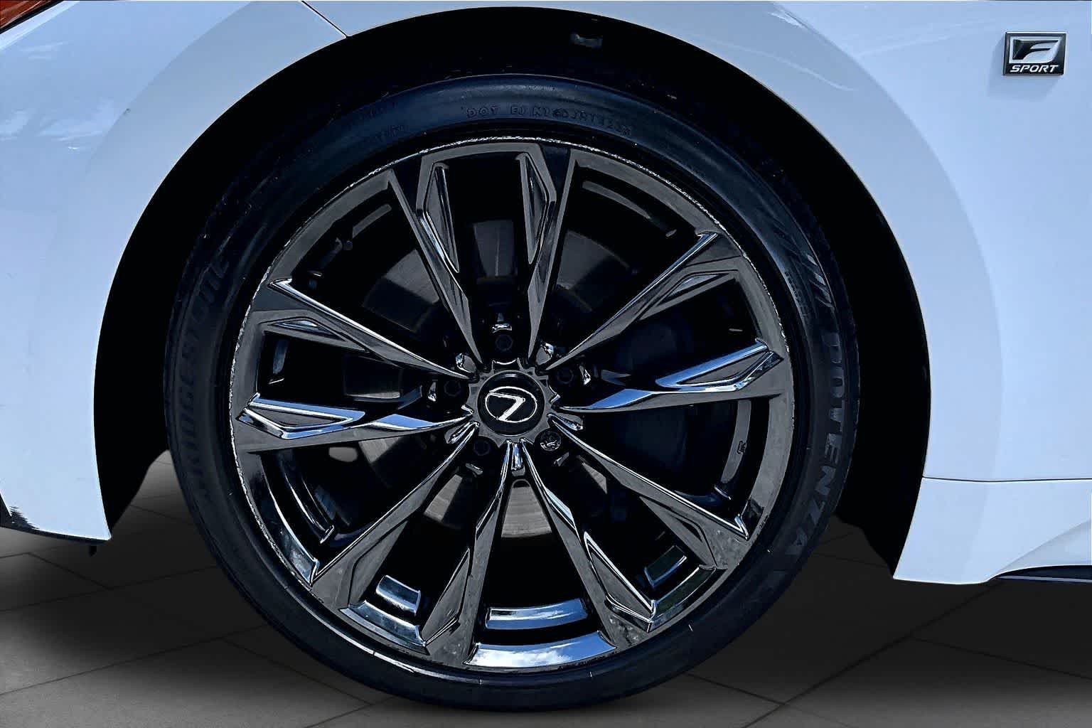 Used 2023 Ultra White Lexus F SPORT image 11