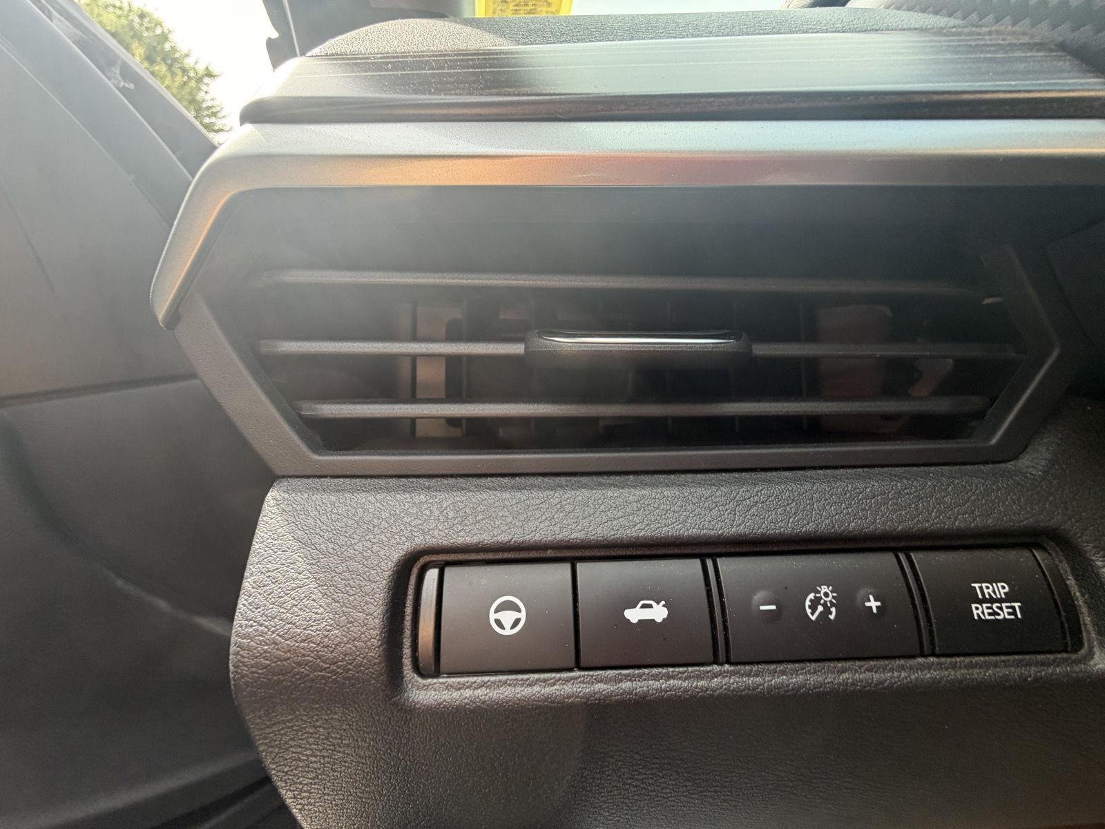 Used 2019 Super Black Nissan 2.5 SL image 14