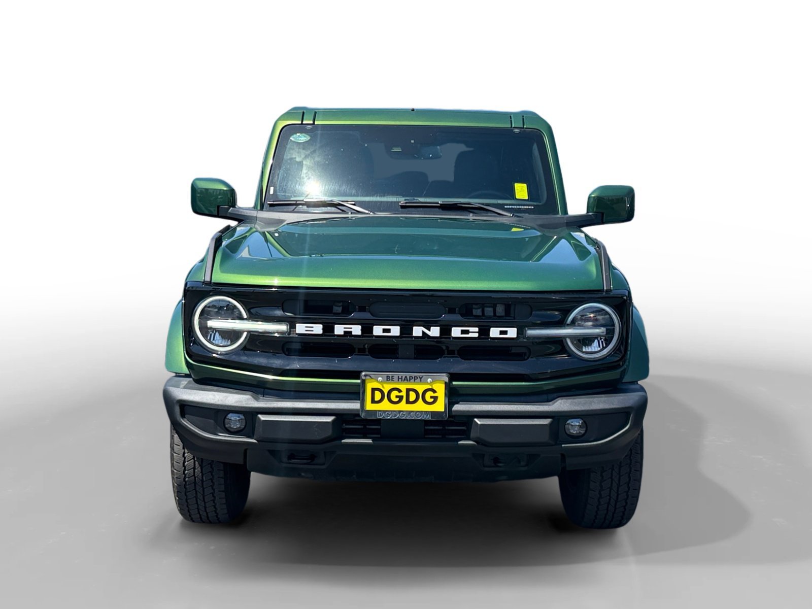 Certified Used 2025 Green Metallic Ford Outer Banks image 8
