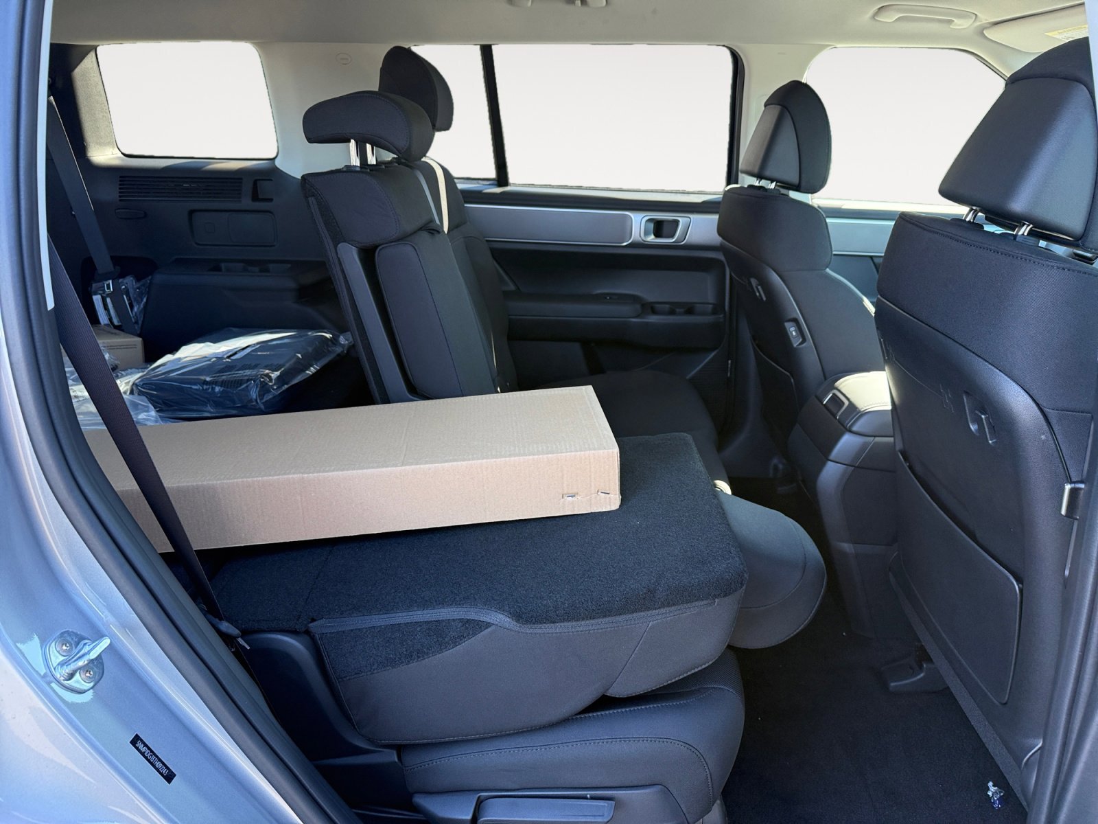 2026 Hyundai Santa Fe SE - Photo 18