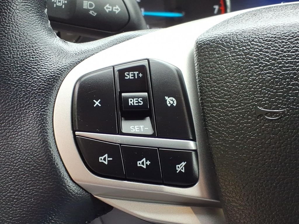Certified Used 2023 Gray Metallic Ford XLT image 28