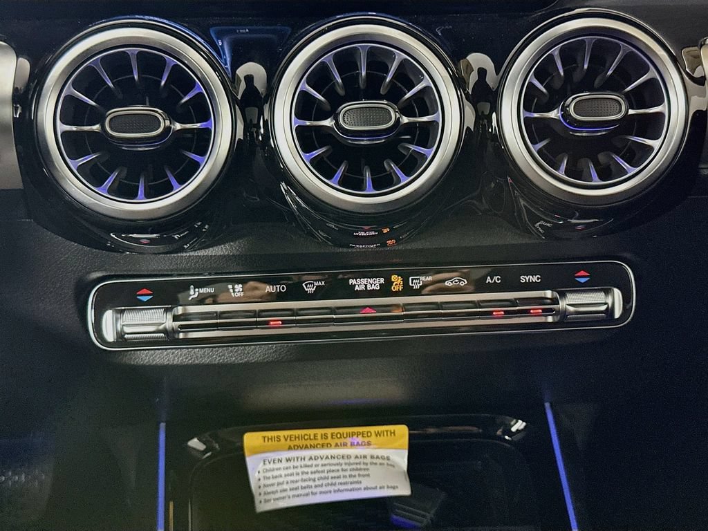 New 2026 Mountain Grey Metallic Mercedes-Benz GLB 250 image 45