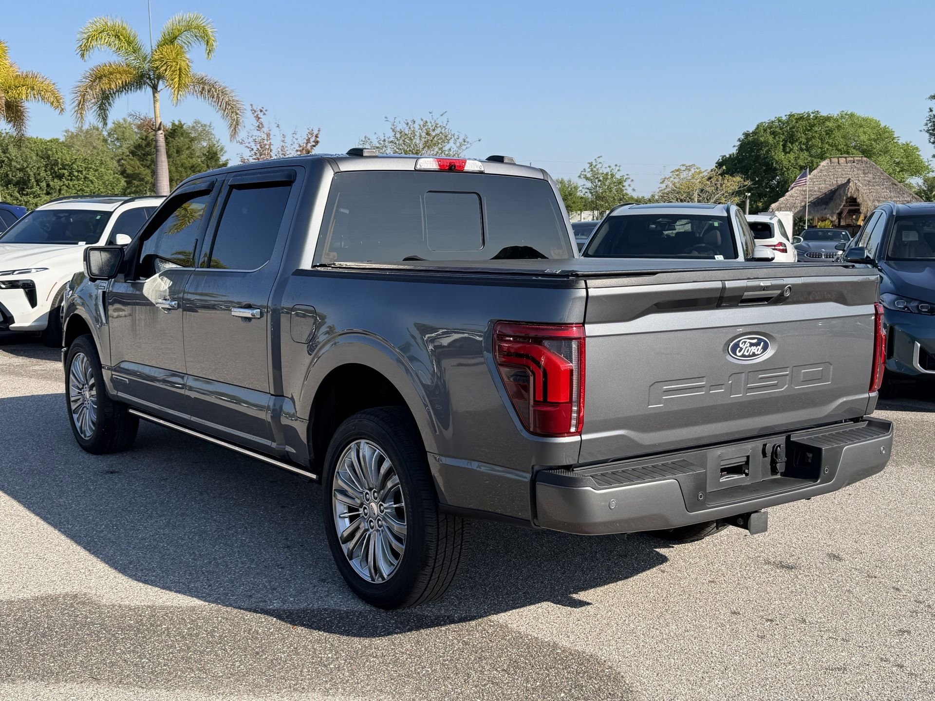 View vehicle photo 6