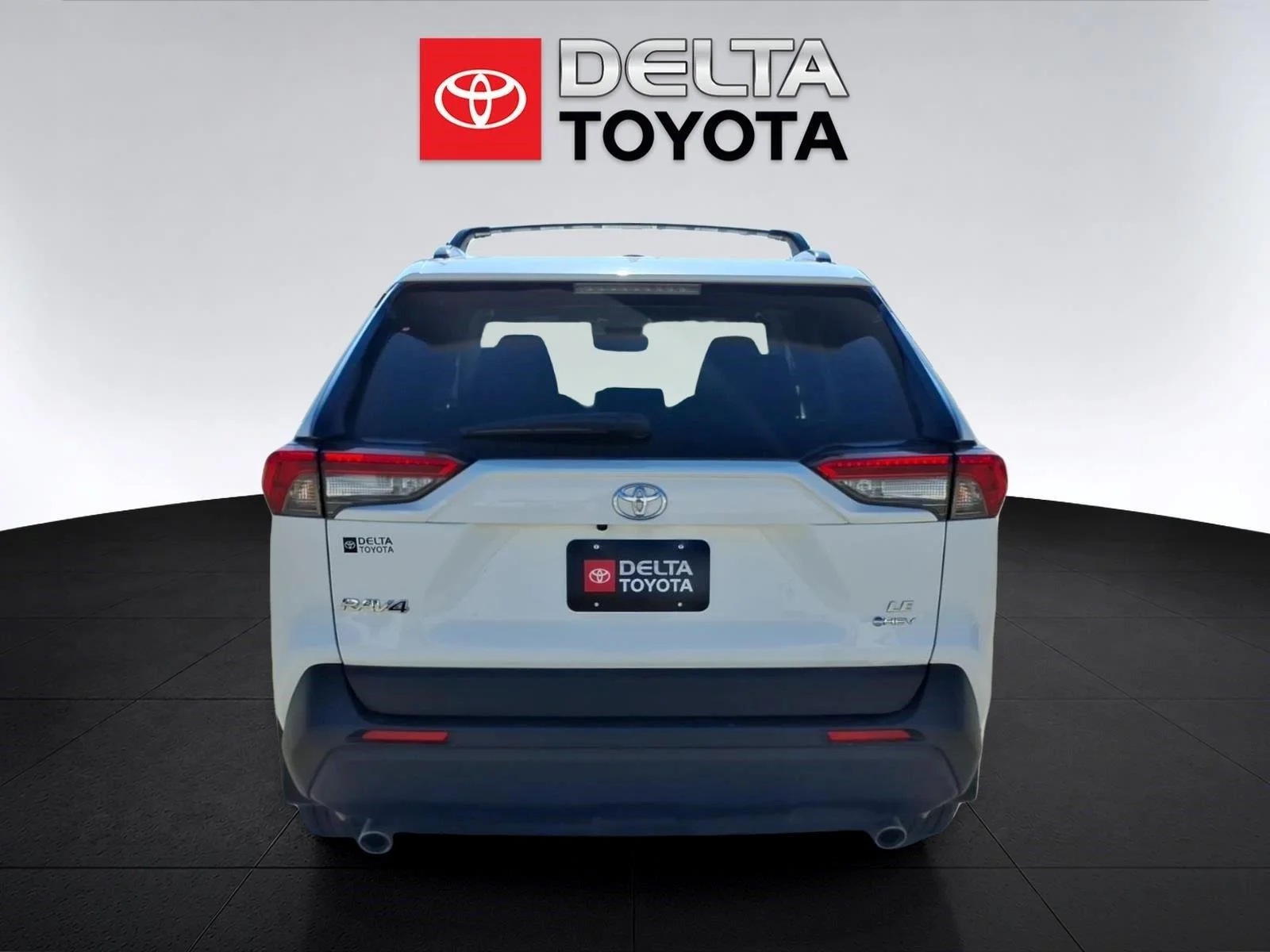 Used 2025 Ice Cap Toyota Hybrid LE image 4