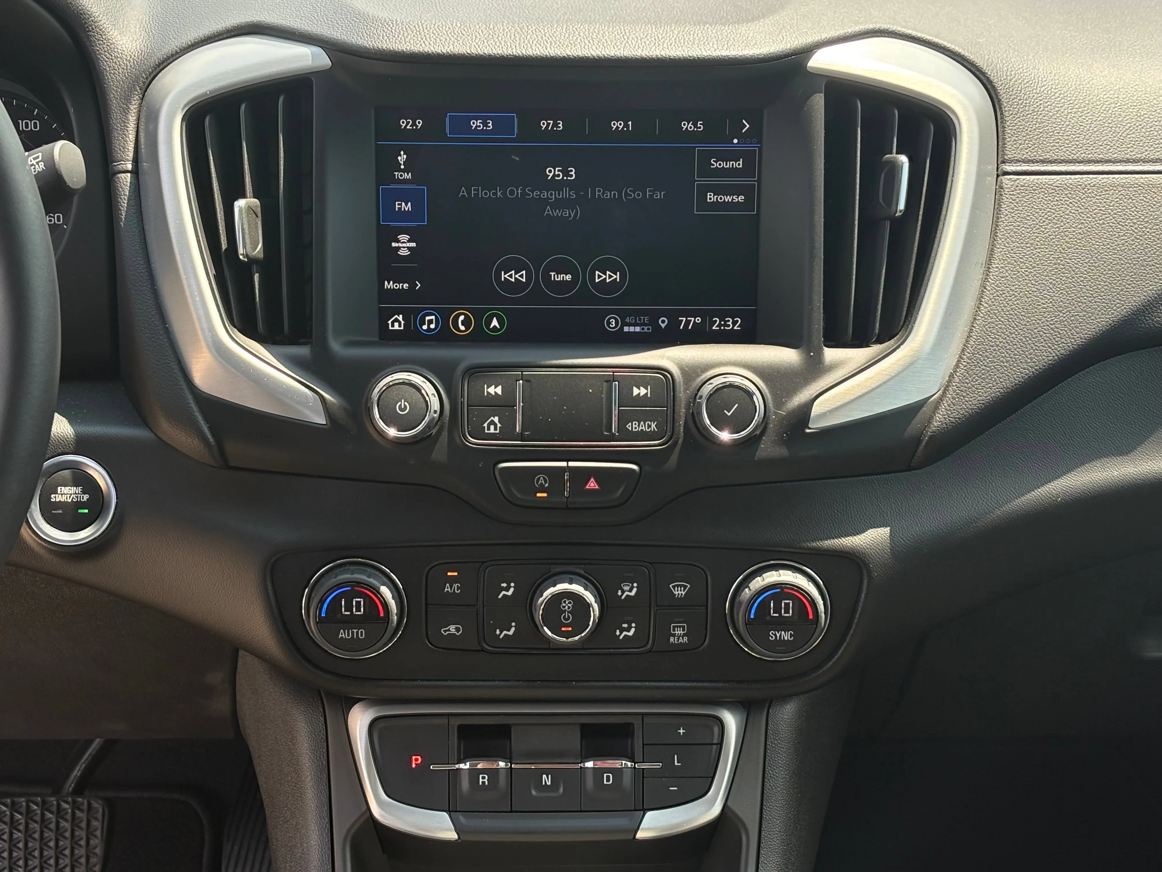 Used 2022 QUICKSILVER METALLIC GMC SLT image 13