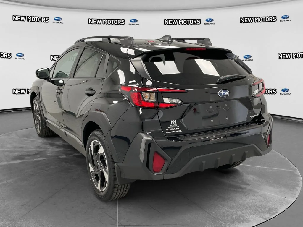 Used 2025 Crystal Black Silica Subaru Limited image 4