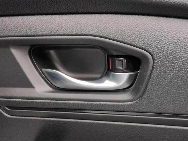2023 Honda Accord LX - Photo 33