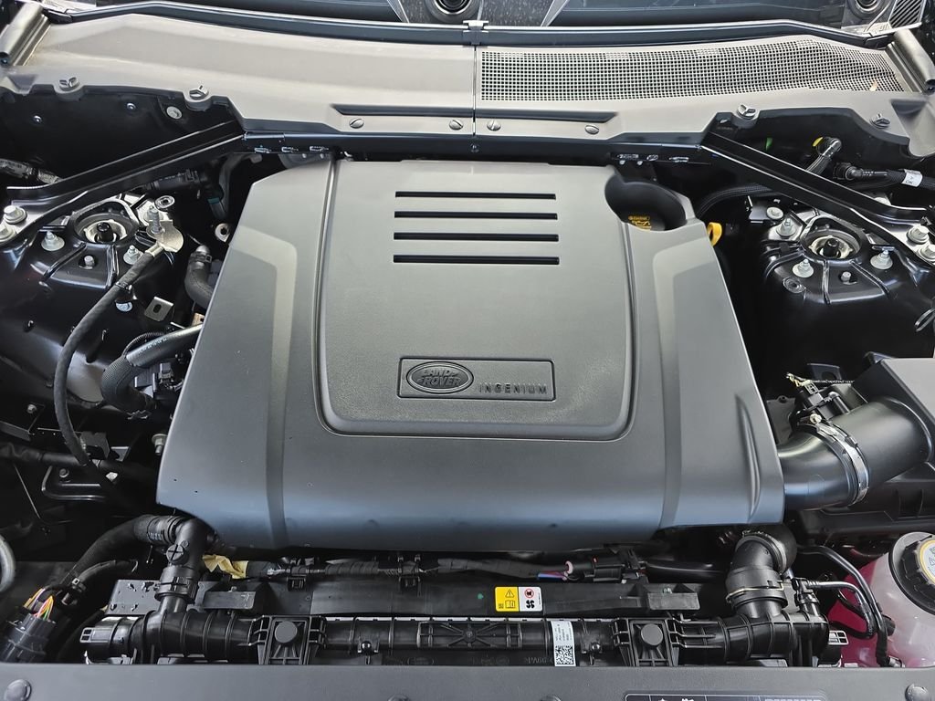 New 2026 Carpathian Grey Land Rover S image 32