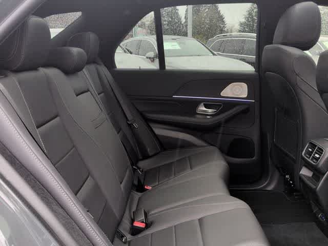 New 2026 MANUFAKTUR Silicon Grey Mercedes-Benz GLE 450 image 21