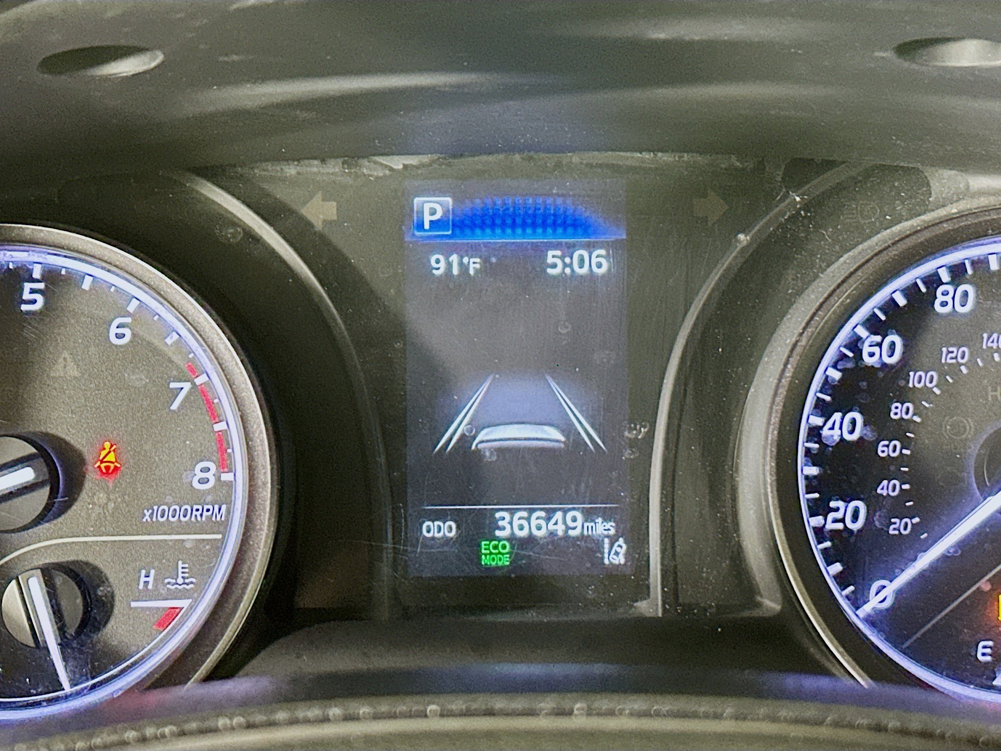Used 2023 Ice Toyota SE image 18