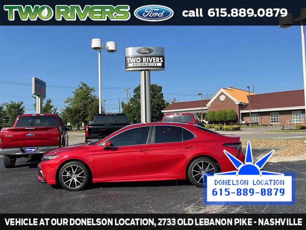 Used 2022 Supersonic Red Toyota SE image 44