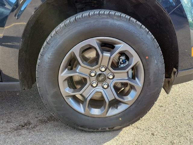 Certified Used 2023 Blue Metallic Ford XLT image 31