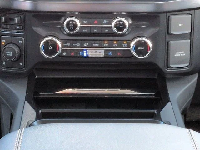 New 2026 Avalanche Ford F-250® Lariat® image 19