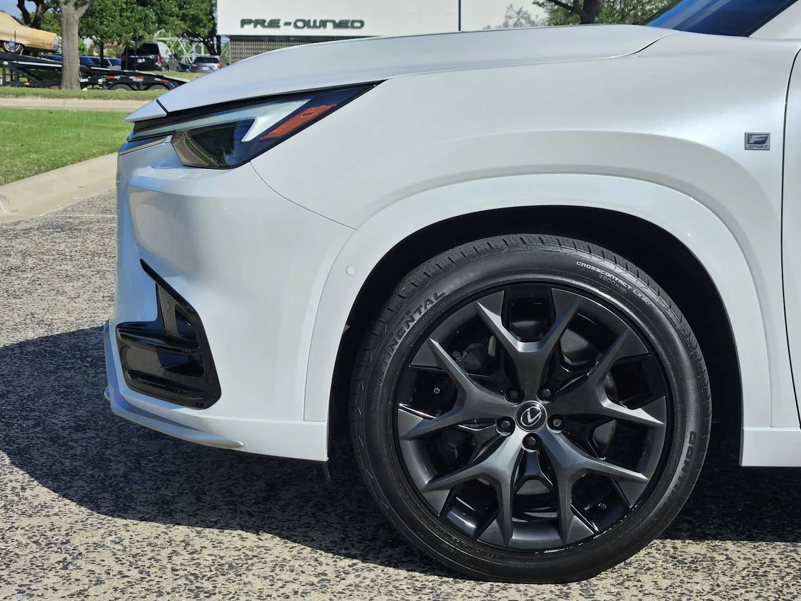 Certified Used 2024 WIND CHILL PEARL Lexus F SPORT Premium image 5