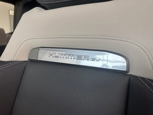 2026 GMC HUMMER EV 2X - Photo 21