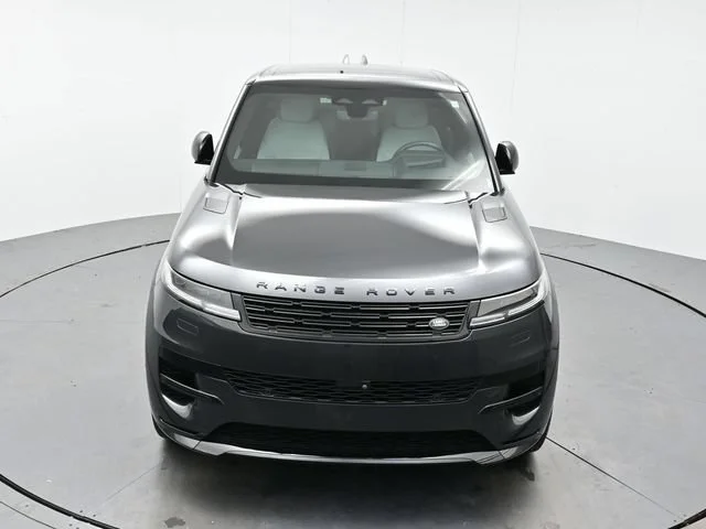 Used 2025 Charente Gray P Land Rover Autobiography image 33
